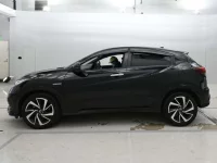 Honda VEZEL лот № 30729 оценка 4  с аукциона в Японии 3