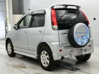 Daihatsu TERIOS KID лот № 107 оценка 3  с аукциона в Японии 5