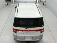Mitsubishi DELICA D5 лот № 30739 оценка 3.5  с аукциона в Японии 7