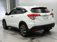 Honda VEZEL лот № 30742 оценка 4  с аукциона в Японии 5