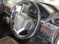 Toyota ESQUIRE лот № 30744 оценка RA  с аукциона в Японии 8