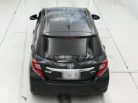 Toyota VITZ лот № 30750 оценка 3.5  с аукциона в Японии 7