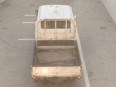 Toyota DYNA  с аукциона в Японии