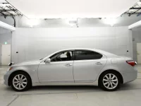 Lexus LS лот № 30762 оценка 3.5  с аукциона в Японии 3