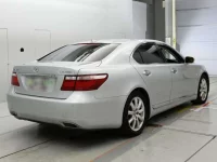 Lexus LS лот № 30762 оценка 3.5  с аукциона в Японии 1