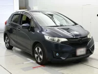 Honda FIT лот № 30772 оценка 3.5  с аукциона в Японии 4