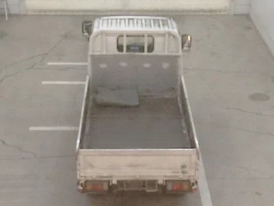 Toyota DYNA  с аукциона в Японии