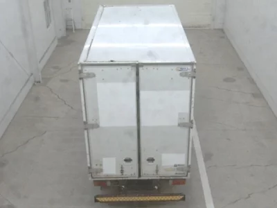 Toyota DYNA  с аукциона в Японии