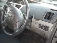 Toyota NOAH лот № 30807 оценка 4  с аукциона в Японии 8