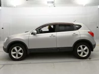 Nissan DUALIS лот № 30814 оценка 4  с аукциона в Японии 3