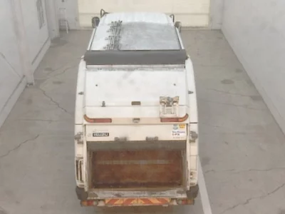 Isuzu FORWARD  с аукциона в Японии