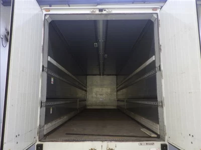 Mitsubishi FUSO TRUCK  с аукциона в Японии