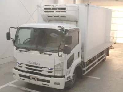 Isuzu FORWARD  с аукциона в Японии