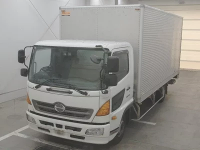 Hino TRUCK