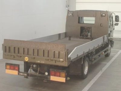 Isuzu FORWARD  с аукциона в Японии