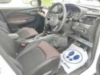 Suzuki FRONX лот № 2081 оценка S  с аукциона в Японии 2