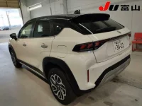 Suzuki FRONX лот № 3083 оценка 6  с аукциона в Японии 1