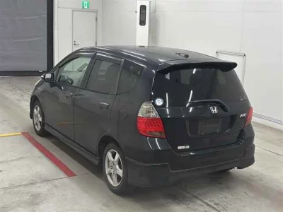 Honda FIT  с аукциона в Японии