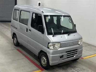 Mitsubishi MINICAB VAN