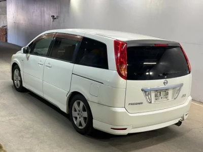 Nissan PRESAGE  с аукциона в Японии