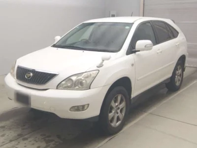 Toyota HARRIER  с аукциона в Японии