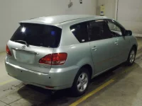 Toyota IPSUM лот № 7009 оценка 3  с аукциона в Японии 1