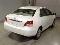 Toyota BELTA лот № 7017 оценка 3  с аукциона в Японии 1