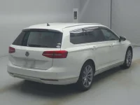 Volkswagen PASSAT VARIANT лот № 73010 оценка 4.5  с аукциона в Японии 1