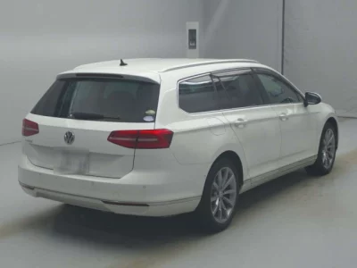Volkswagen PASSAT VARIANT