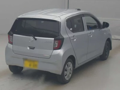 Daihatsu MIRA E S  с аукциона в Японии