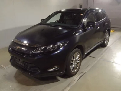 Toyota HARRIER  с аукциона в Японии