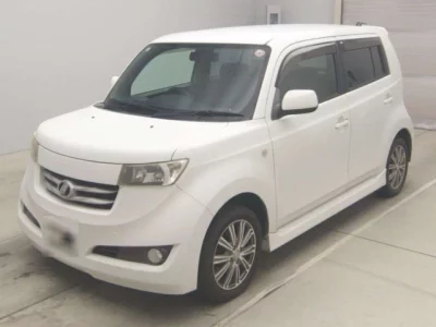 Toyota BB  с аукциона в Японии