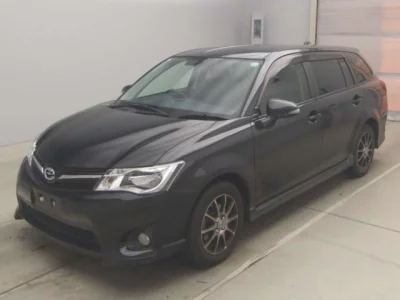 Toyota COROLLA FIELDER  с аукциона в Японии