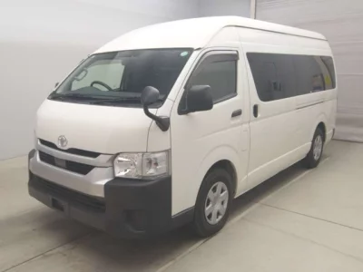 Toyota HIACE VAN  с аукциона в Японии