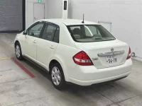Nissan TIIDA LATIO лот № 90057 оценка R  с аукциона в Японии 1
