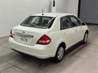 Nissan TIIDA LATIO лот № 90057 оценка R  с аукциона в Японии 4