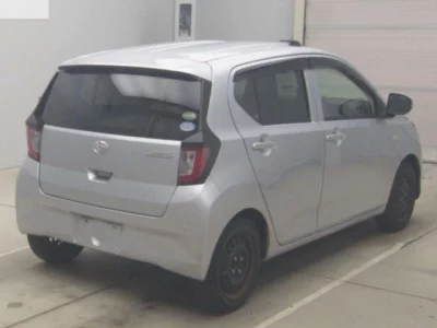 Daihatsu MIRA E S  с аукциона в Японии