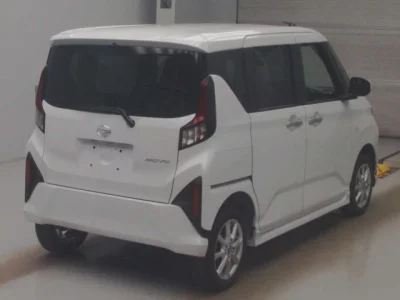 Daihatsu MOVE  с аукциона в Японии