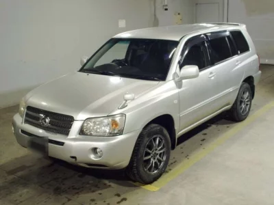 Toyota KLUGER  с аукциона в Японии