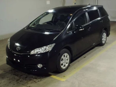 Toyota WISH  с аукциона в Японии