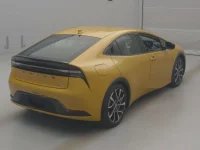 Toyota PRIUS PHV лот № 72009 оценка 4.5  с аукциона в Японии 1