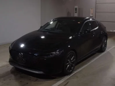 Mazda MAZDA3  с аукциона в Японии