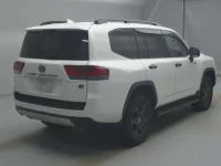 Toyota LAND CRUISER лот № 73060 оценка 4.5  с аукциона в Японии 1