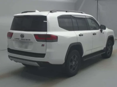Toyota LAND CRUISER  с аукциона в Японии