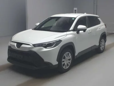 Toyota COROLLA CROSS  с аукциона в Японии