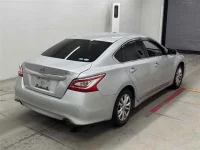 Nissan TEANA лот № 90140 оценка 3.5  с аукциона в Японии 4