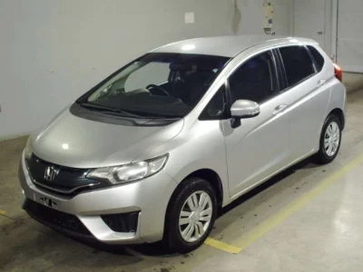 Honda FIT  с аукциона в Японии