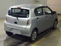 Toyota PIXIS EPOCH лот № 7108 оценка 3  с аукциона в Японии 1