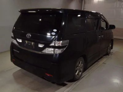 Toyota VELLFIRE  с аукциона в Японии