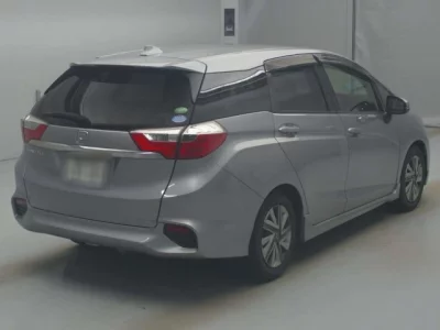 Honda SHUTTLE  с аукциона в Японии